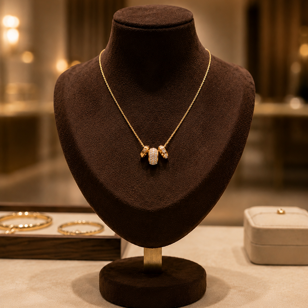 Velora Necklace