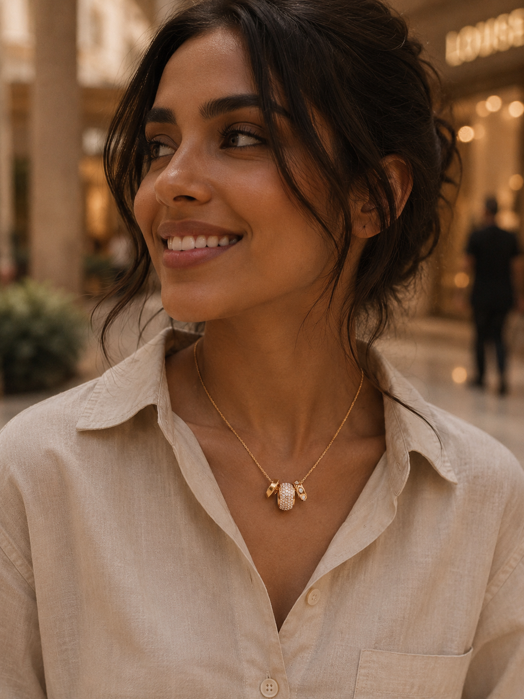 Velora Necklace