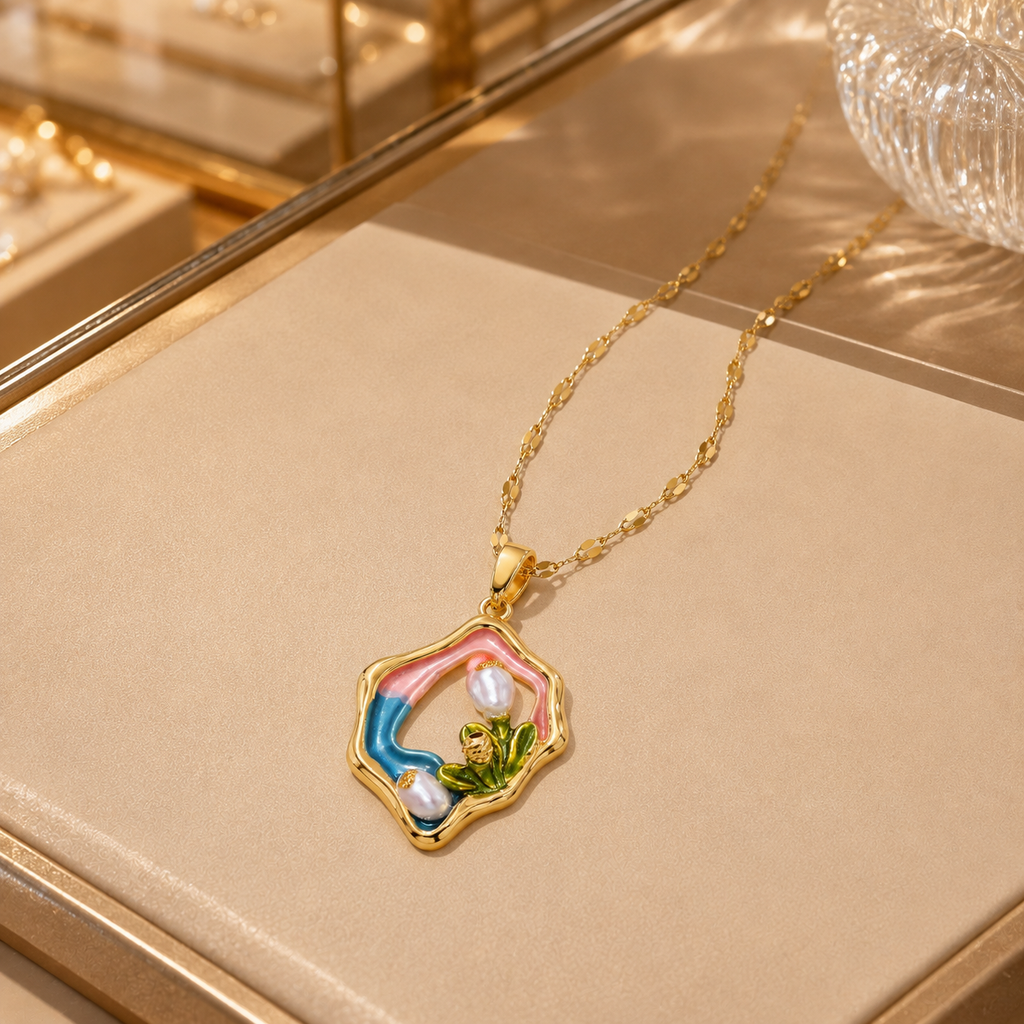 Gardenial Necklace